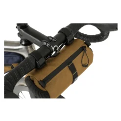 Borsa Bikepacking Al Manubrio AGU VENTURE ROLL 1,5 Litri Armagnac -Vendite Velo Passione borsa bikepacking al manubrio agu venture roll 15 litri armagnac 2