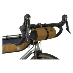 Borsa Bikepacking Al Manubrio AGU VENTURE ROLL 1,5 Litri Armagnac -Vendite Velo Passione borsa bikepacking al manubrio agu venture roll 15 litri armagnac 3